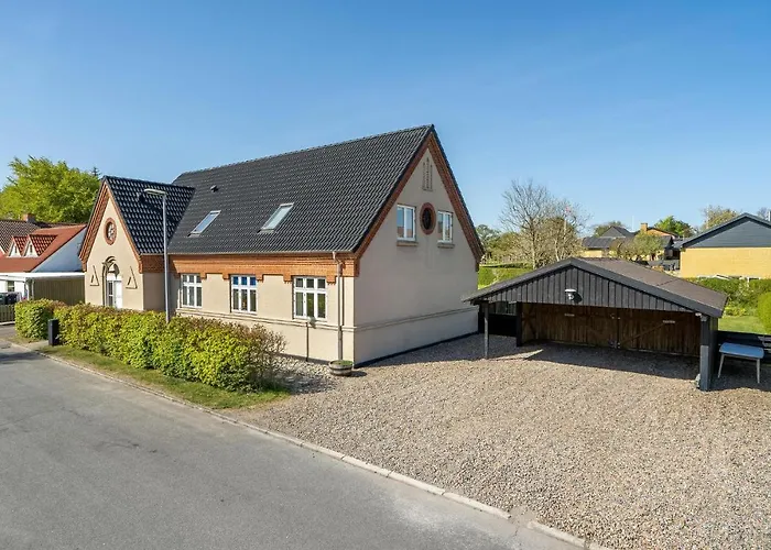 Holiday home Cozy In With Kitchen *